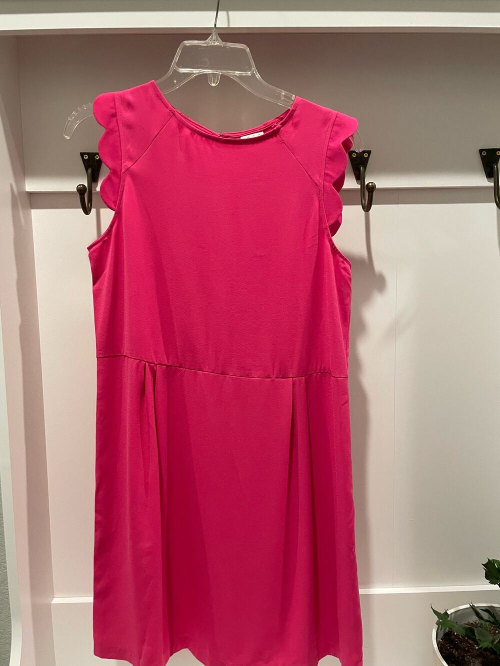 A New Day MIDI dress in bright hot  pink, scalloped sleeves.  XS
